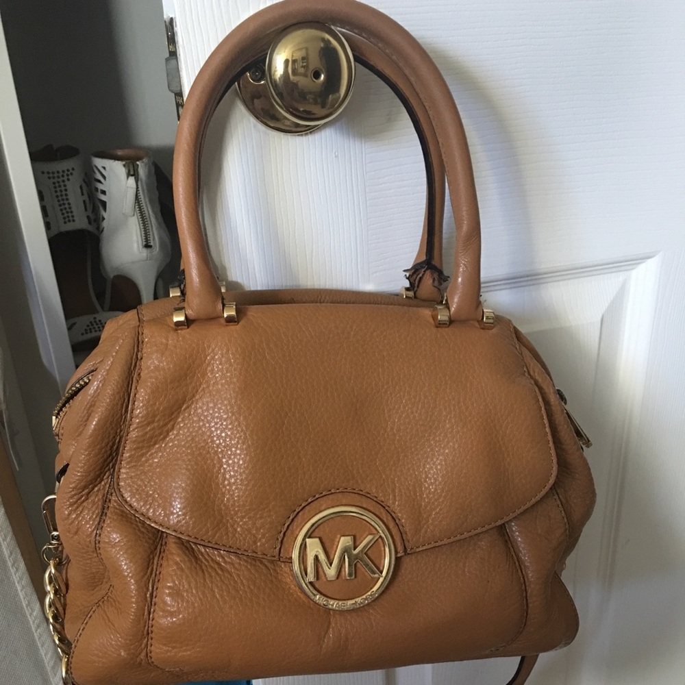 Michael Kors crossbody with matching wallet